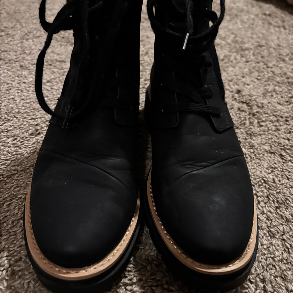 Toms Black Lace-Up Women's Boots - Picture 4 of 7